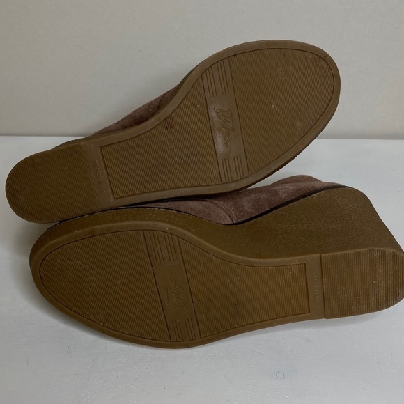 Fergie Ophelia Suede Leather Wedge Ankle Booties Boots - Picture 4 of 11